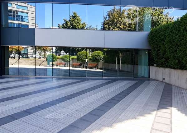 Local Comercial en arriendo en Vitacura