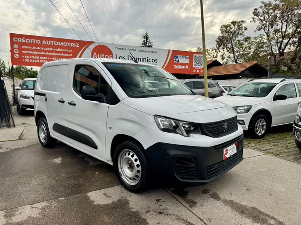 PEUGEOT PARTNER DIESEL 1.5 MEC 6 VEL SOLO 26.000 KM FULL CARPLAY VER EN LAS CONDES 2024