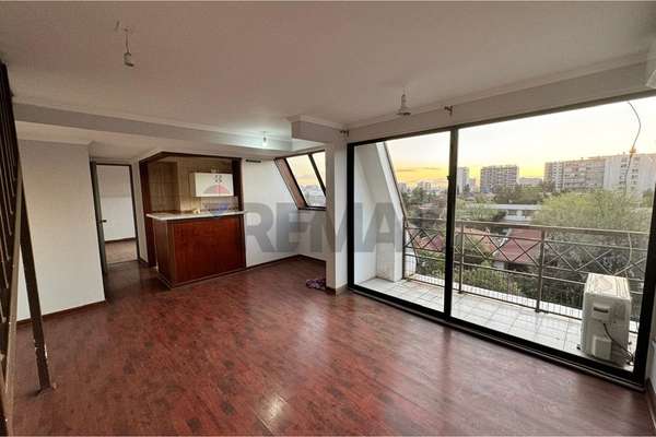 Depto dúplex 3d 2b con terraza y vista, ñuñoa