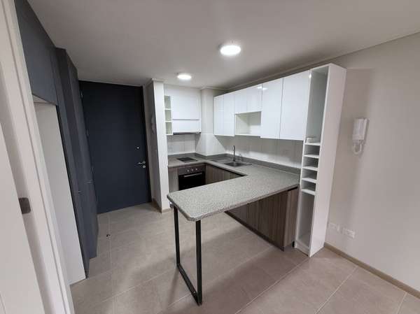 ARRIENDO DEPTO  2D1B / ESTACIONAMIENTO/BODEGA QUIL