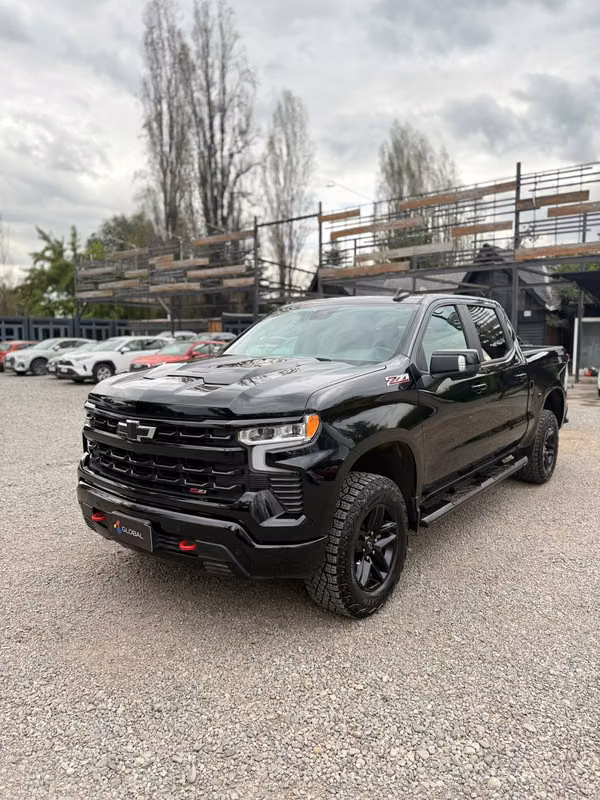 CHEVROLET SILVERADO Z71 TRAIL BOSS