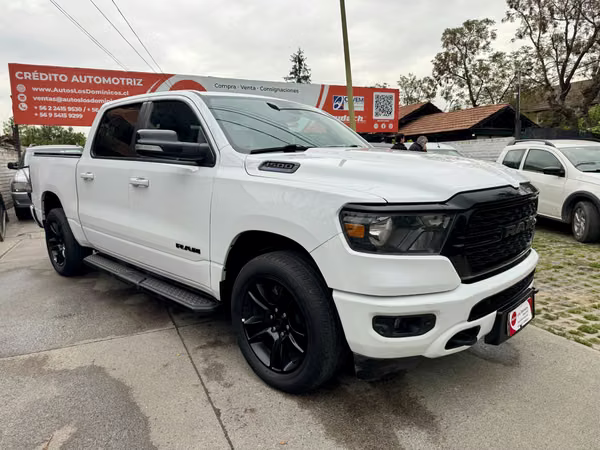 RAM 1500 BIG HORN 3.6 AUT 4X4 HIBRIDO DESCUENTA IVA VER EN LAS CONDES 2022