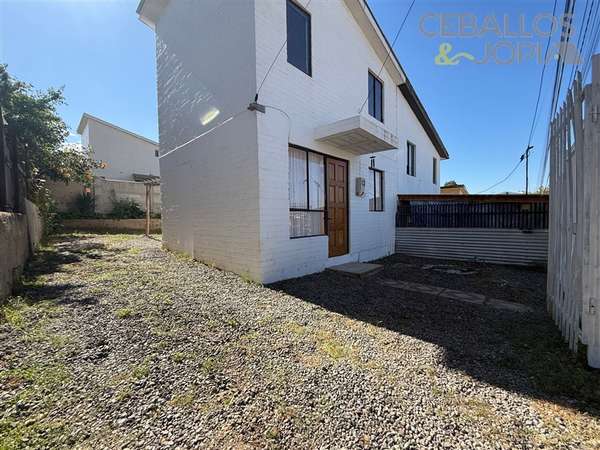 Casa en venta de 1 dorm. en Villa Alemana