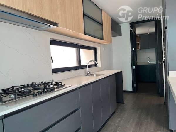Departamento en venta de 4 dorm. en Las Condes