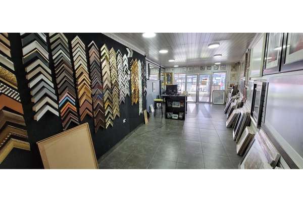 Esquina comercial estratégica en peñalolén
