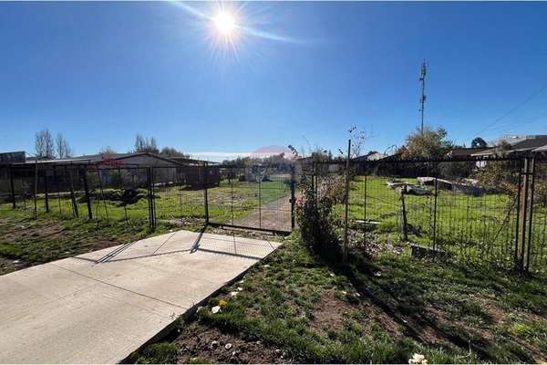 Nuevo precio! terreno en acceso a maule, 2.400 m2