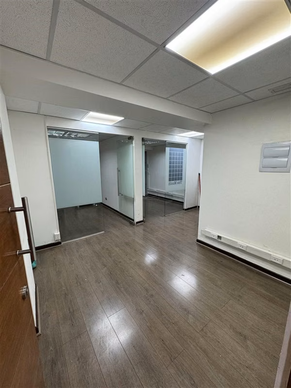 Venta Oficina 42 m2, 2 privados - Nunoa, Irarrazaval