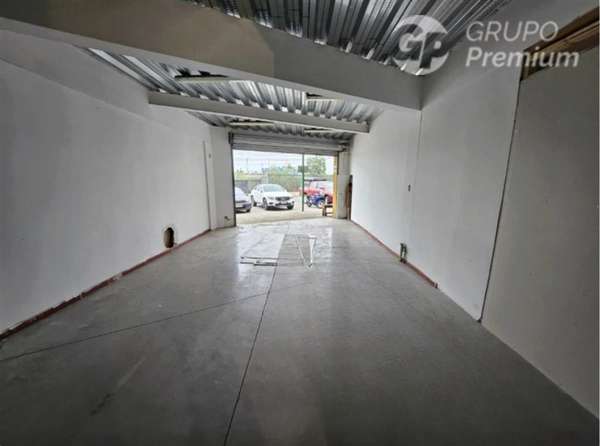 Local en arriendo, a 5 minutos del centro de Quilicura