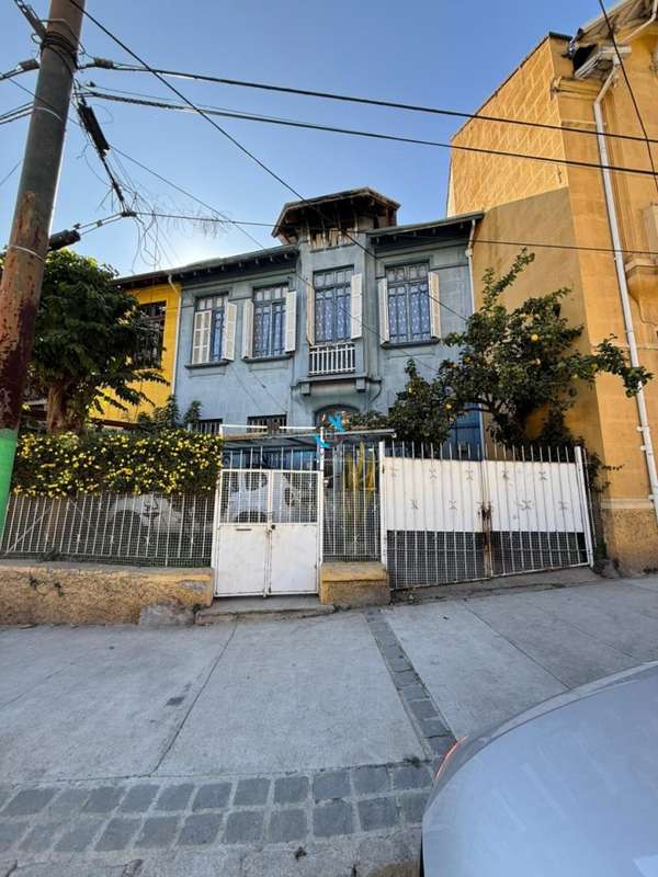 Bertoli Propiedades Vende Casa en Cerro Santa Elen