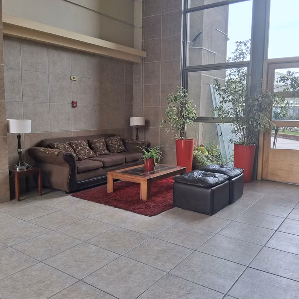 Arriendo  DEPARTAMENTO CERCA METRO SANTA ANA 2HABITACIONES 2 BAÑOS SIN ESTACIONAMIENTO