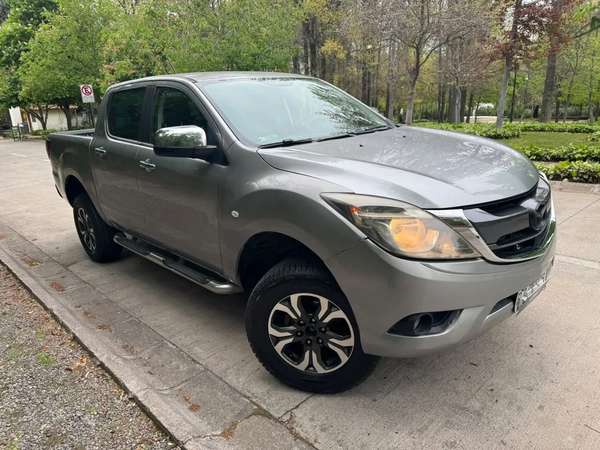 MAZDA Bt-50 2.2 SDX DCAB DIESEL 4X4 6MT 2020 (perdida asimi)