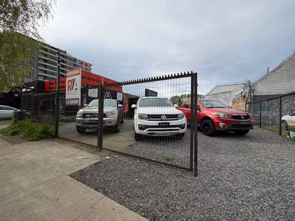 Sitio Con Destino Comercial Avenida Alemania - Andes
