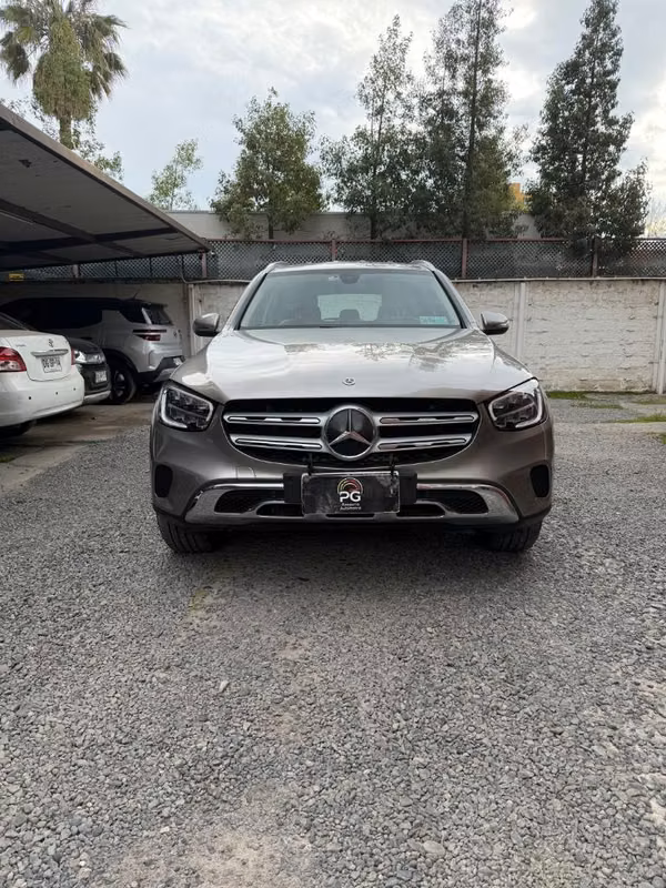 MERCEDES BENZ GLC 200 2.0 AUT 2021