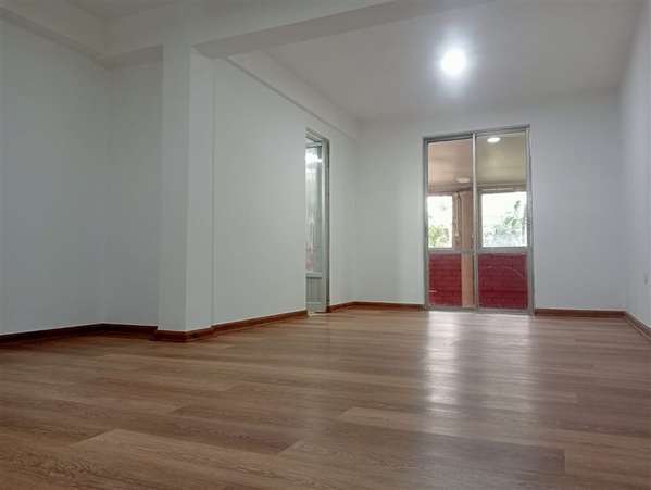 Casa en venta de 3 dorm. en San Joaquín