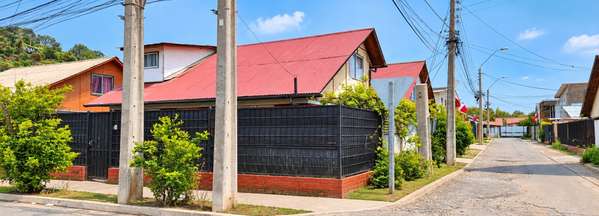 Venta de casa en La Cruz, 4 dormitorios, 2 baños, 2 estacionamientos. 125 M$.