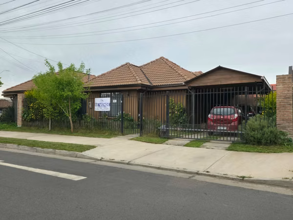 Vende Linda Casa en Hacienda del Boldo – Curicó