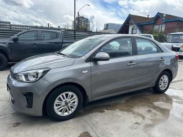 2024 Kia Soluto 1.4 LX 4X2 AC MT 4P