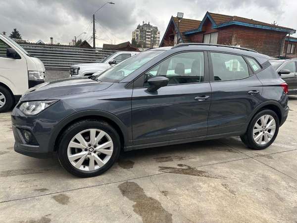 2020 Seat Arona 1.6 STYLE 4X2 AT 5P.