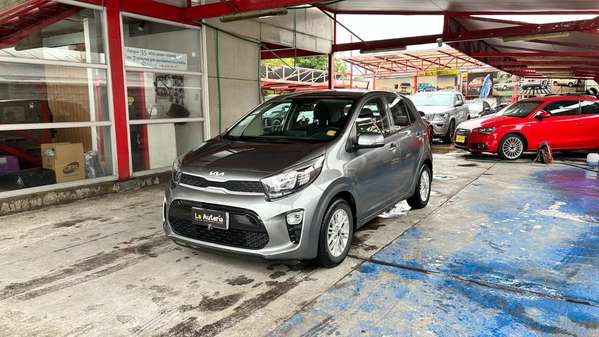 Kia Morning MPI 1.2 MT (2022)
