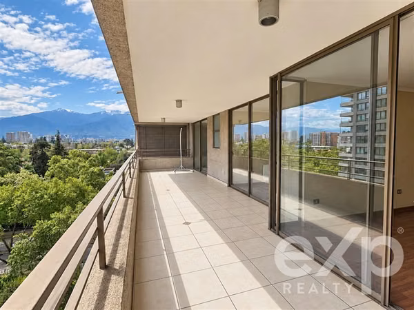 Arriendo 2D 3B con gran terraza en Ñuñoa, metro Chile España