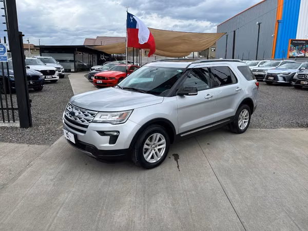 FORD EXPLORER XLT 4X4 3.5 2019