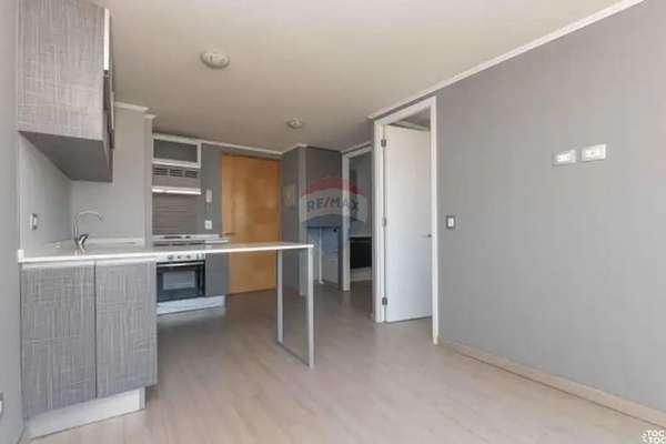 Depto 1 dormitorio a pasos de metro lo ovalle