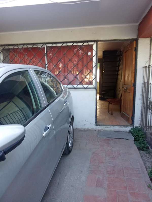 Comodo y Funcional Departamento Duplex cuenta con 3D Y 1B 1E