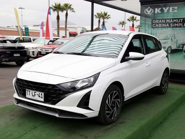 HYUNDAI I20 2025