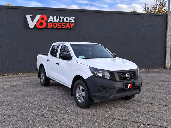 NISSAN NP300  2021