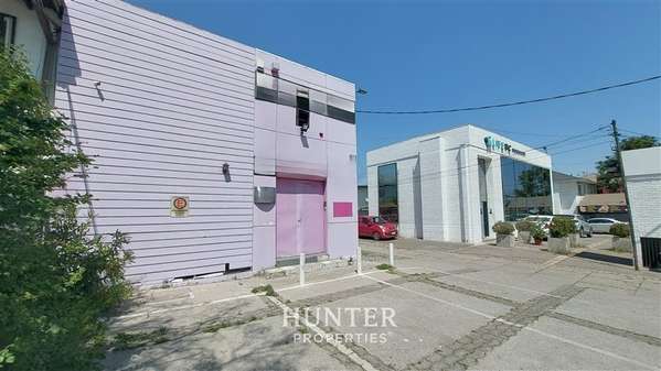 Oficina arriendo nivel calle transitada, 3O-1B-4E Las Condes
