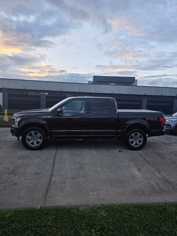 Ford F-150 Lariat Sport 5.0 2020