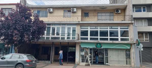 INMUEBLE 510M2 DESTINO COMERCIAL  CALLE TUCAPEL