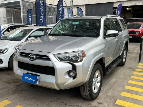Toyota 4runner  4.0 SR5 CONNECTED AT 4X4 2023