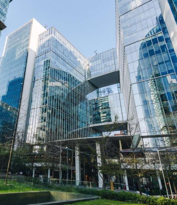 OFICINA EN ARRIENDO – CERRO EL PLOMO, LAS CONDES 1004.42 M2