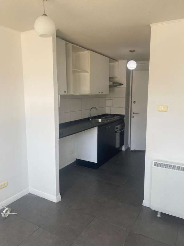 VENDO DPTO. ESTUDIO EXCELENTE UBICACIÓN CON BODEGA