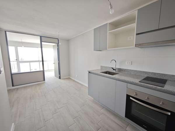 50% Arriendo depto nuevo 1D+1B+Bodega+Terraza+conexion a lavadora, Conchalí