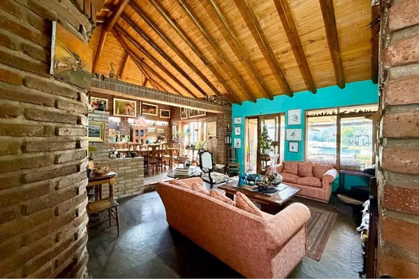 Casa De Campo Con Más De 6.000 M²  Camino Lonquén