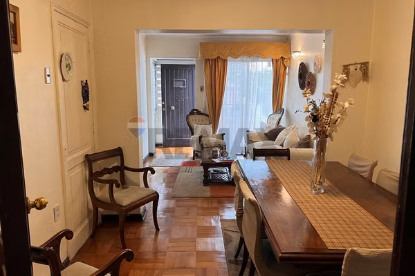 Casa en venta av. peru 4 dormitorios 2 baños