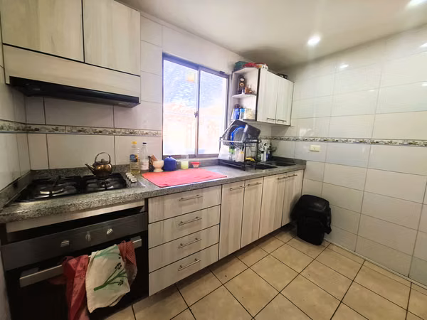 VENTA AMPLIA CASA DOS PISOS PUENTE ALTO - EXCELENTE PRECIO