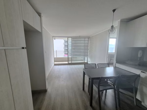 ARRIENDO AMPLIO DEPARTAMENTO LA FLORIDA CON ESTAC