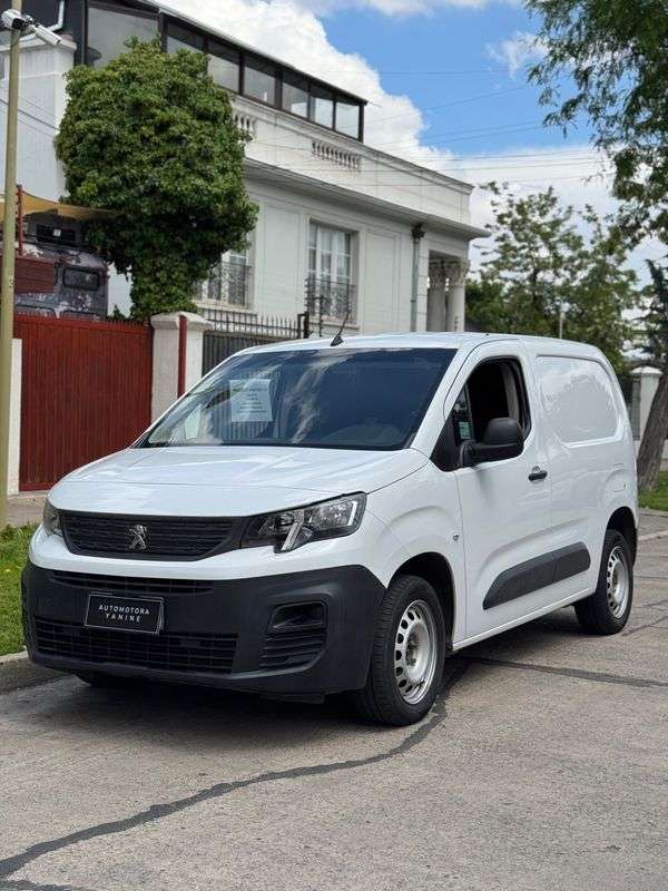 PEUGEOT PARTNER L1 - 2023 | 4941
