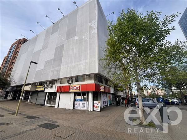 Local Comercial en venta caracol Vips, Apoquindo