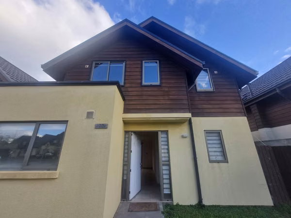 ARRIENDO CASA EN CONDOMINIO