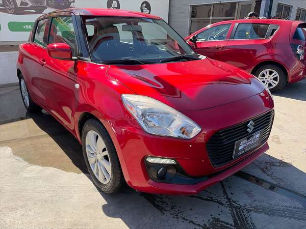 SUZUKI SWIFT GLS MT JAPONES