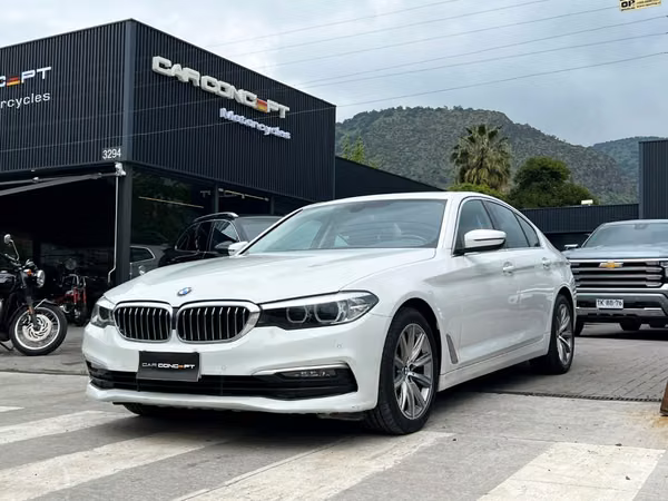 BMW 520I 2.0 TURBO 2019