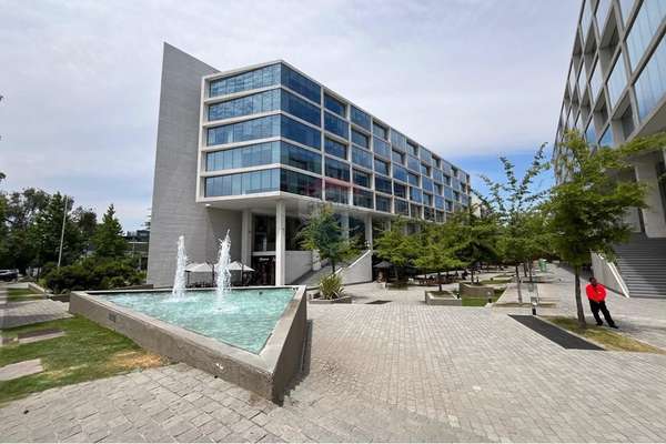 Local comercial en av. la dehesa - primer piso
