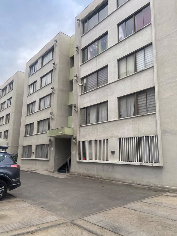 EXCELENTE OPORTUNIDAD 3 HABITACIONES CON  ESTACIONAMIENTO