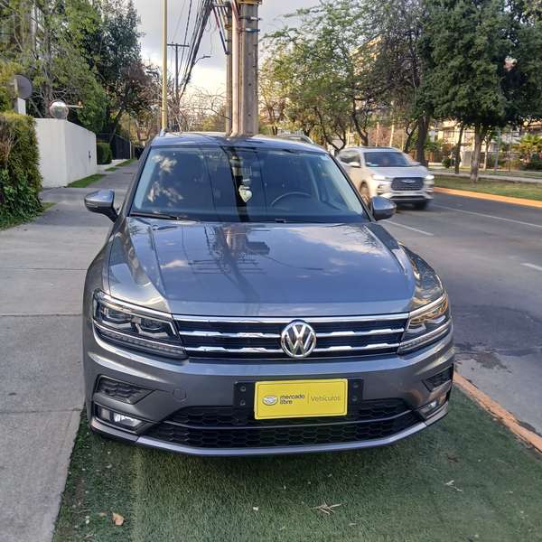 Volkswagen tiguan 2021 3 corridas aut