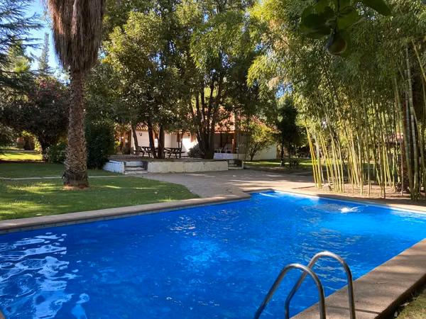 Centro de eventos y casa de huéspedes - San Esteban