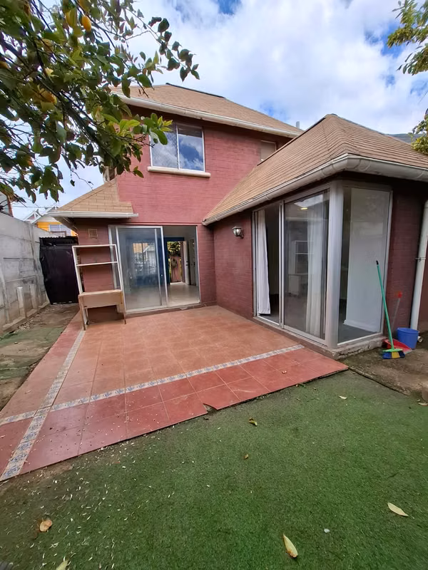 Hermosa casa en arriendo